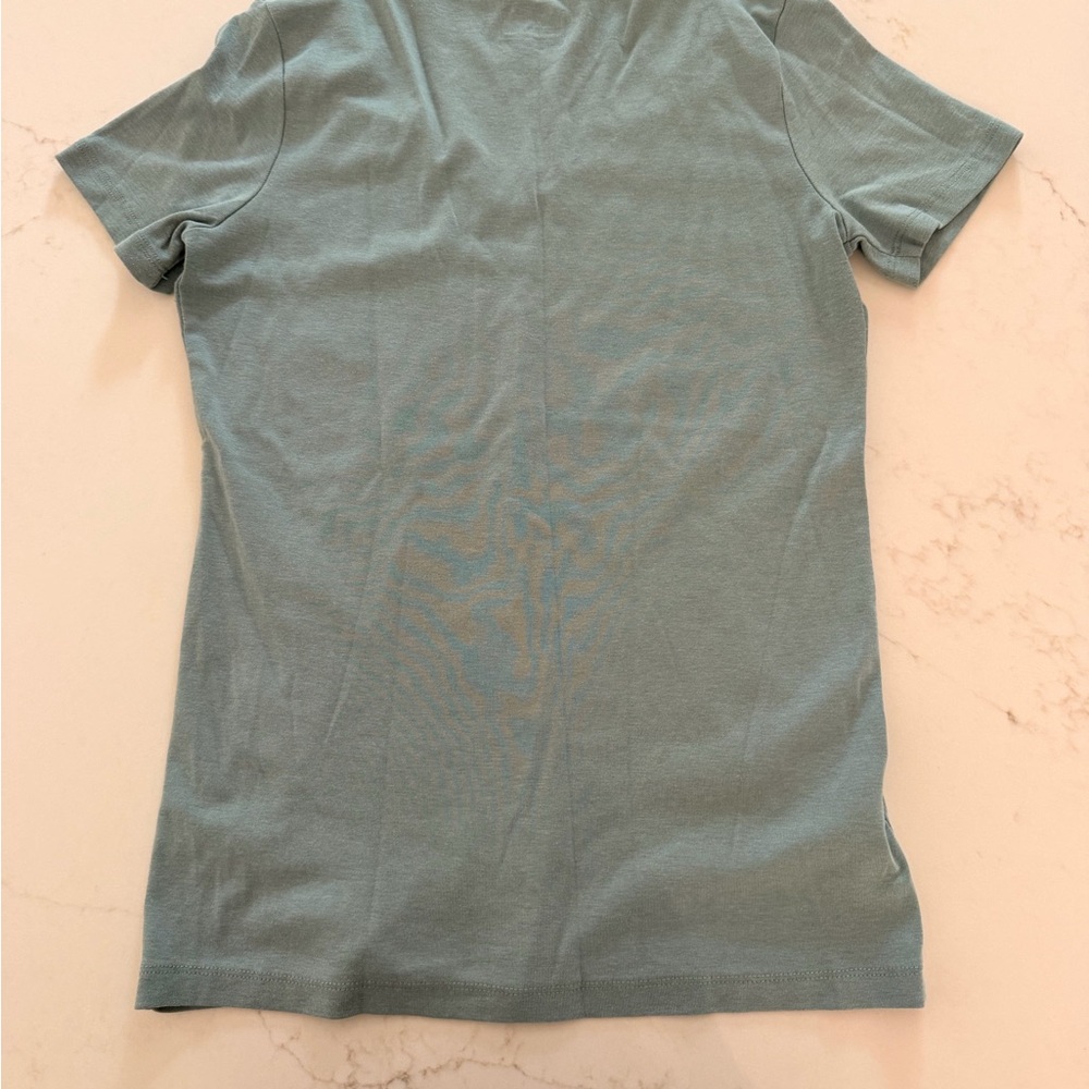 Eddie Bauer Women’s Large Teal V-Neck Short Sleeve Tee Shirt - Picture 5 of 6